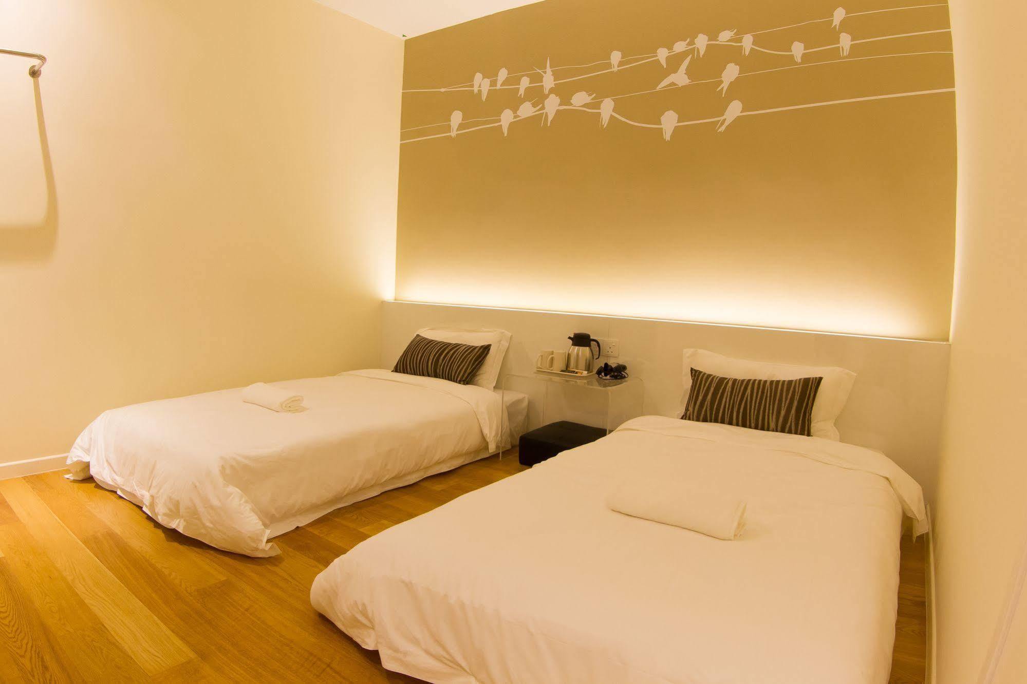 Mood Hotel Johor Bahru Extérieur photo