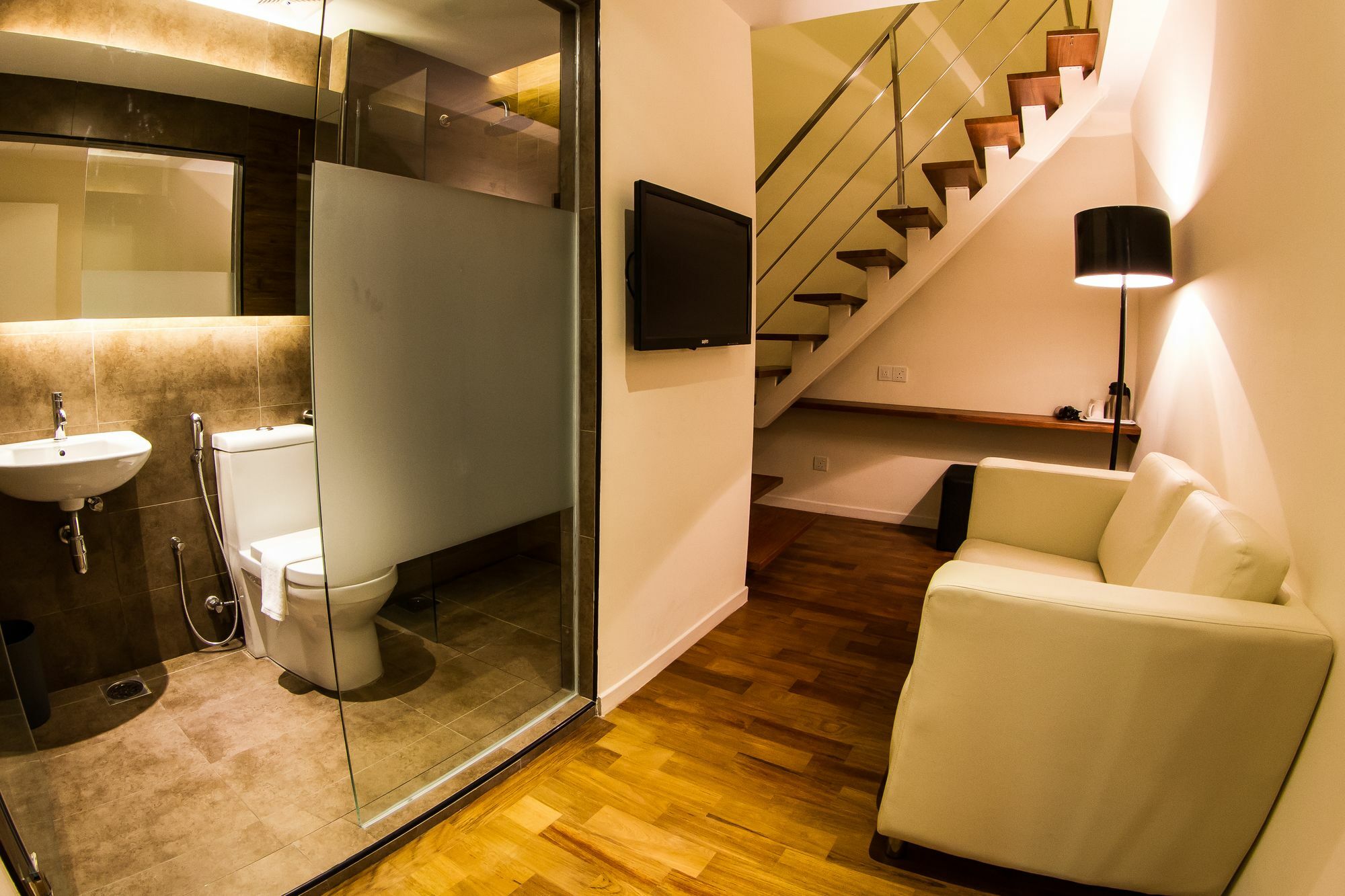 Mood Hotel Johor Bahru Extérieur photo